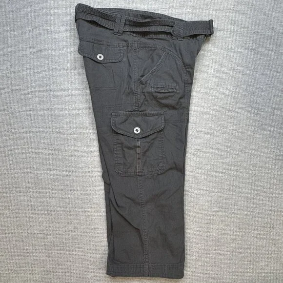 Columbia Womens Gray Cargo Capri Pants Size 4 Pockets Belted Double Button Waist - Picture 3 of 15